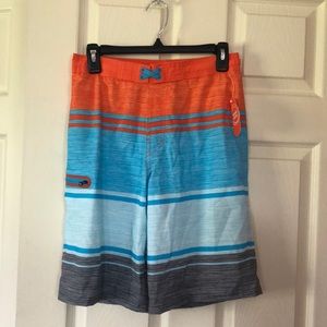 Boys xxl (18) bathing suit w netting liner